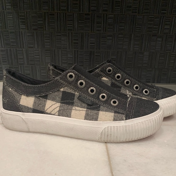 Blowfish checkered plaid Shoe - Picture 2 of 5